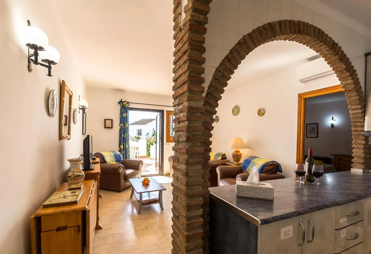 Tanger 3 El Oasis De Capistrano Villa Nerja Spanyolország